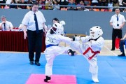 极速电竞登录入口-萌娃白领展武艺！“静安论道”吸引300余名全国空手道爱好者来沪参赛|静安区|上海市|比赛|选手|体育局_新浪体育_新浪新闻